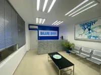Blue Inn Hotel & Suites - Kitchen