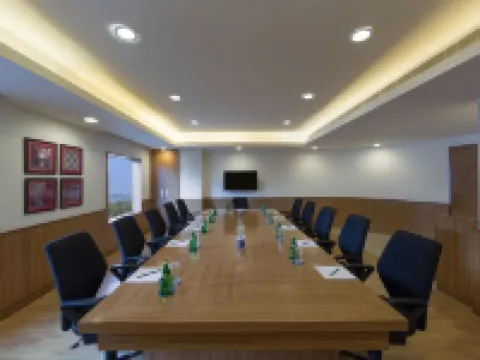 Four Points by Sheraton Vadodara Hotels in Vadodara