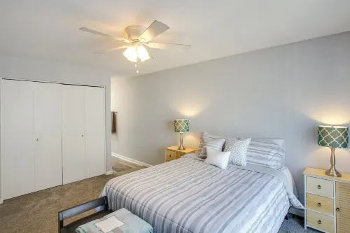 4 Mi to Mill Ave: Family Retreat w/ Patio in Tempe - Apartments