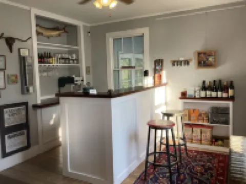 The Grayhaven Motel Hotels in Town of Ithaca