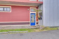 Custom Harborside Loft In the Heart of Ketchikan - Wifi