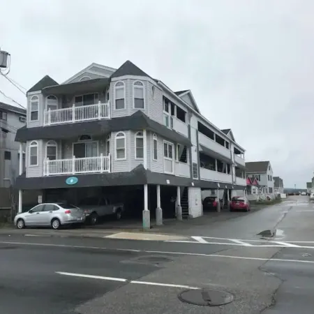 Hampton Beach Condo a Block off the Beach!
