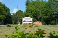 Carleton Circle Motel Falmouth Hotels in Mashpee