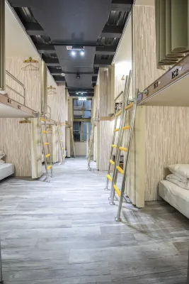 Old Door Hostel & Bar Hotels in 