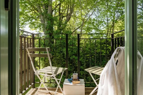 Cornerstone Lower Mill Estate Cotswolds Spa pools lakes water sports nature a/c