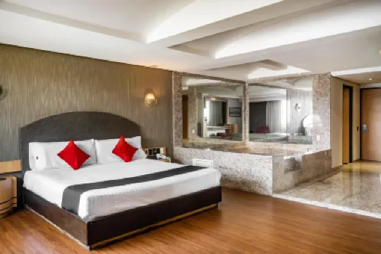 Capital O Andrade, เม็กซิโกซิตี้