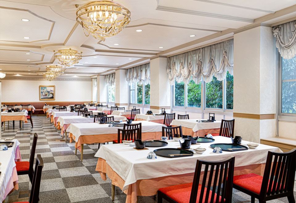 2. 더 그랜드 리조..