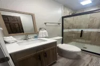 Oakland Courtyard Hotel a Princeton