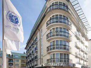 Hotel Alexander am Zoo KG