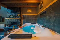 Antik River House Hotels in Sile