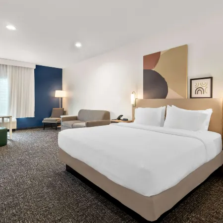 Spark by Hilton Missouri City