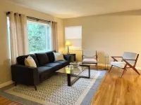 Relaxing 3 Bedroom, 2 Bathrooms. Large backyard, pool, jacuzzi + 2 patios, grill