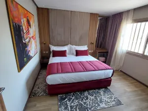 First Suites Hôtel