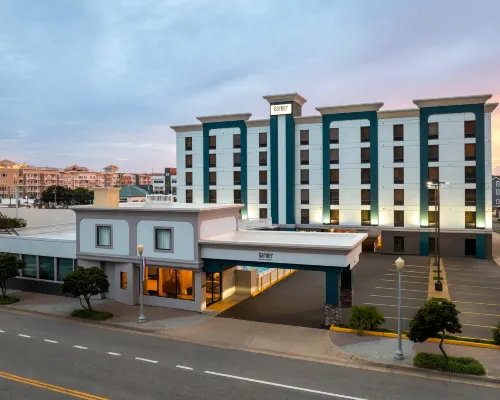 Garner Hotel VIRGINIA BEACH NORTH by IHG モーター ワールド周辺のホテル