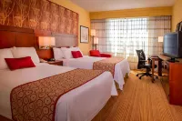 Courtyard Long Island MacArthur Airport Hotel a Lake Ronkonkoma