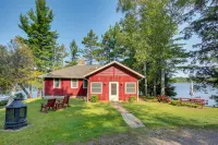 Cozy Lakefront Cabin w/ Indoor Gas Fireplace! - parking