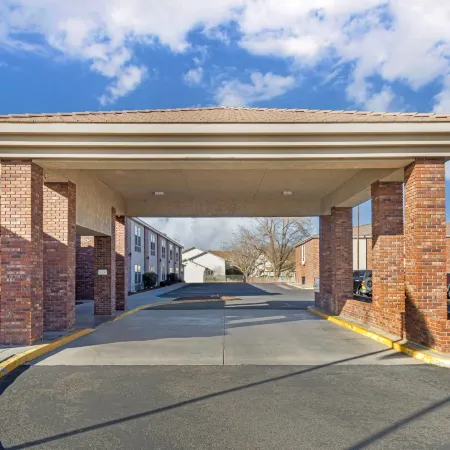 Comfort Inn & Suites Near Fallon Naval Air Station