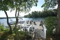 Gorgeous Waterfront Condo with Lake Access & Views