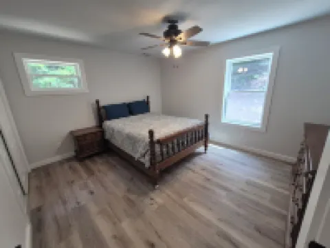 Newly built 4-bedroom cottage w/ WiFi & AC next to dunes, Lake Michigan & beach