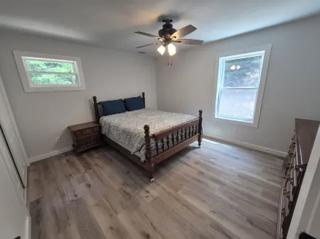 Newly built 4-bedroom cottage w/ WiFi & AC next to dunes, Lake Michigan & beach