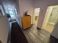 克羅恩膳宿公寓