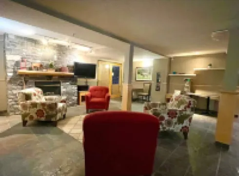 Cozy 1Bed/1BA Hotel Room/AC/UG Parking/Gym