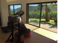 MAGNIFICENT 330 M2 VILLA - HEATED POOL - SEA AND MOUNTAIN VIEWS - piscine