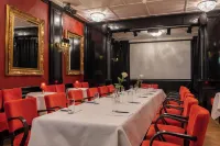 Apollofirst Boutique Hotel - С парковкой