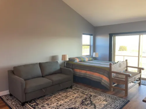 Spacious Guest House with an Awesome View in Paulden, near Gunsite Academy Hotels in Paulden