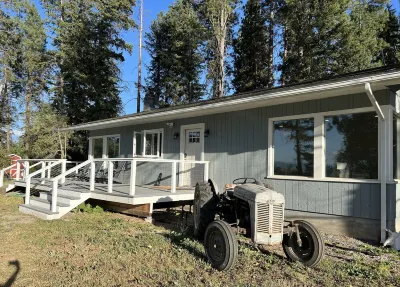 Glacier Farm House w/convenience. Pet-friendly Hotels near Glacier Park International Airport