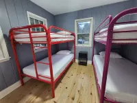 Cedarburg \ Mequon River retreat Отели рядом с достопримечательностью «Донджес Бэй Гордж Нэчурал Арея»