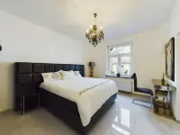 Willkommen im Staderhof Ein Historisches Rittergut aus dem 18. Jahrhundert Hotels in Leichlingen