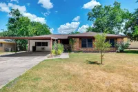 2 Mi to Kyle Field: Bryan Home w/ Fenced Yard - بيت ضيافة
