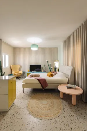 Teal Guesthouse - Batroun Souks