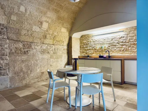 The Great Aunt's Warehouse - Typical House Hotels in Corato