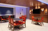 Holiday Inn Express SHEBOYGAN-KOHLER (I-43) by IHG - Frühstück