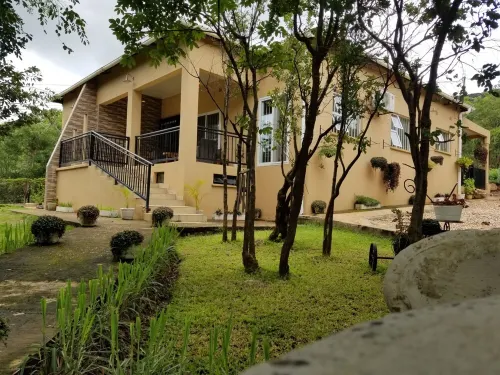 2BR HOME Wifi + ParkingHomz Cottage - Chipata. Zambia