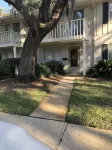 This condo is a stroll to the pier and 10 restaurants and 1.2 miles to beach! - 2-Star