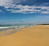 Casa Pedra Ferrugem Balcony with hammock and sea view - 180m from the beach