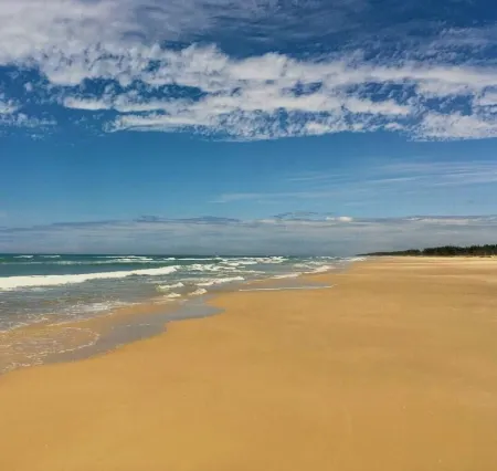 Casa Pedra Ferrugem Balcony with hammock and sea view - 180m from the beach