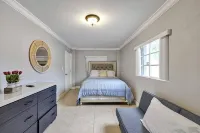 Cozy Miami Apt - TOP RATED! ! !
