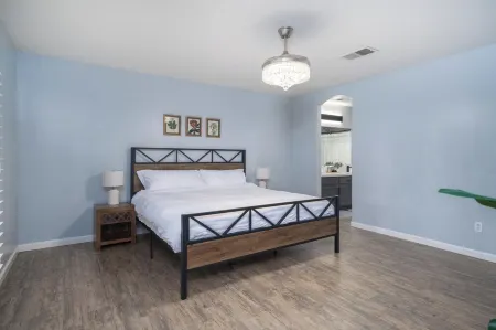 Newly Furnished Home in Safe Quiet Neighborhood with Pool Near Shops & Dining