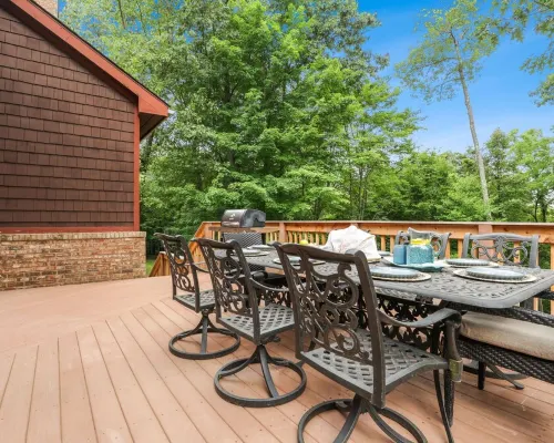 Rickenbacker Ridge sleeps 13 w/ heated pool+hot tub+firepit+game room ! Hotels in Marion Township