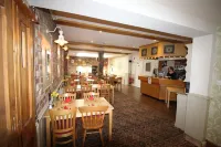 The Clothiers Arms فنادق في Stroud District