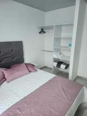 Apartment with very good location, to move around Pereira and Dosquebradas. Hotels in Dosquebradas