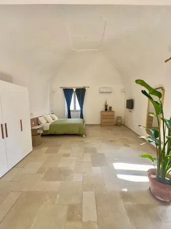 Typical newly renovated coastal house with beach service included Отели в г. Conca dei Marini
