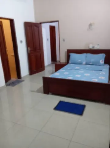 5 min walk from fidjrossè beach, ideal apartment for families