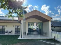 Luxury Villa with jacuzzi in Bran Hoteles en Șimon