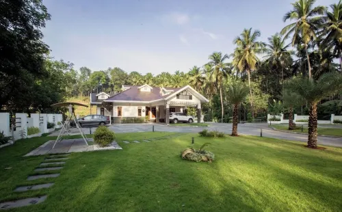 The Tales Luxury Pool Villa