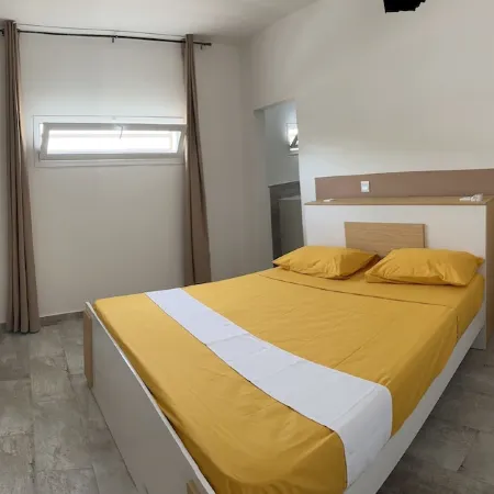 Théa, 3 bedrooms with all comforts Heated swimming pool